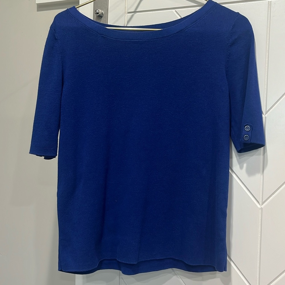 GORGEOUS BLUE TALBOTS SWEATER